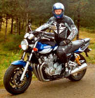 xjr0107d.jpg (391285 octets)